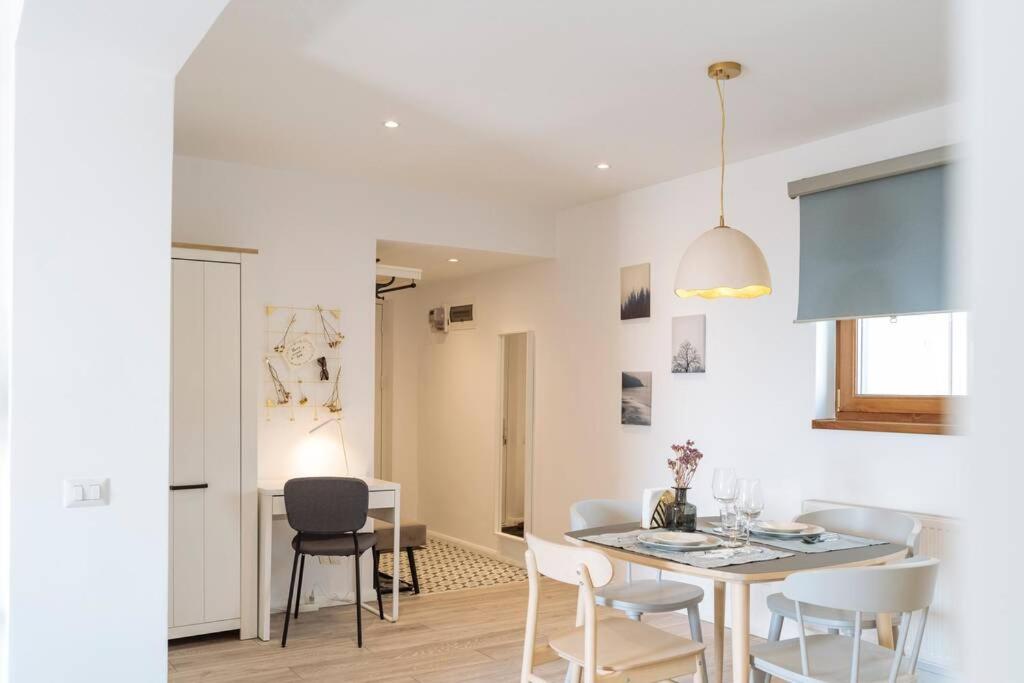 부쿠레슈티 Sunny 2Br Flat - Old Town View 아파트 외부 사진
